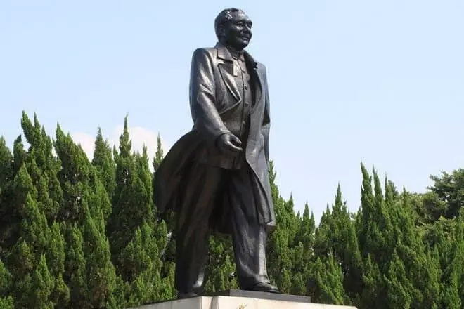 Monumento a Dane Xiaopin
