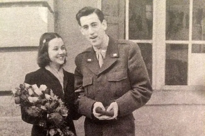 Jerome Sallinger a jeho první manželka Silvia Wenttter