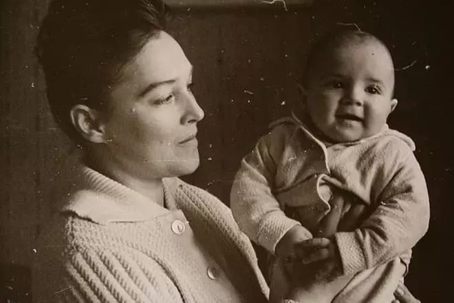 Александра Завьялова със син Петър