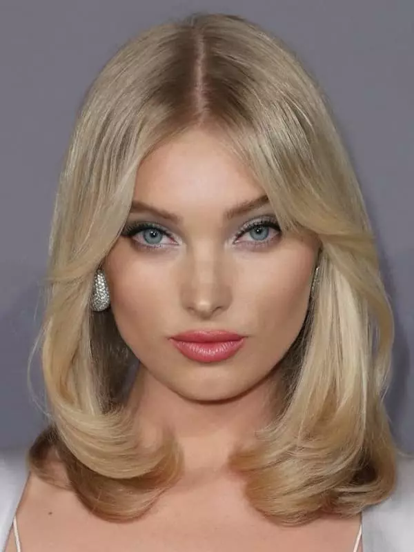 Elsa Hosk - Akụkọ, Photo, Ndụ, Ndụ, Ihe Nlereanya, Ọrụ Nleba Anya 2021