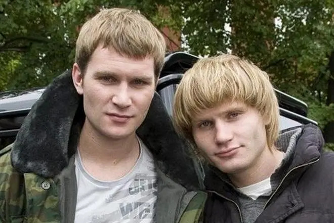 Nicholas Naumow und Dmitry Naumov