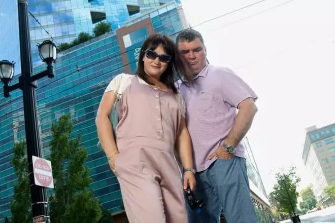 Irina Shmelevev နှင့် Nikolay Bogolyublos