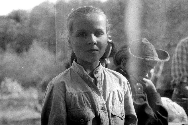 Маша Макарова во детството