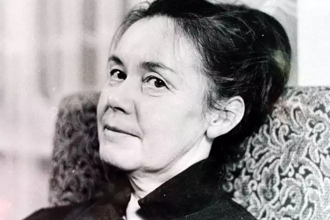 Poetess Olga Fokina.