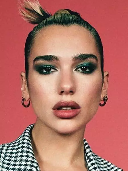 Dua Lipa - nuotrauka, biografija, asmeninis gyvenimas, naujienos, dainos 2021