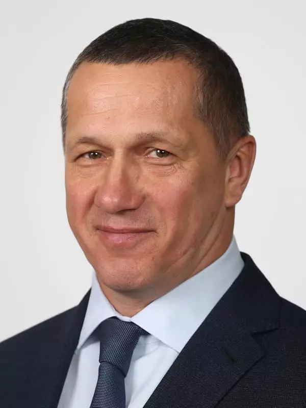 Yuri Trutnev - 写真、バイオグラフィー、個人的な生活、ニュース、ロシア連邦政府の副会長2021