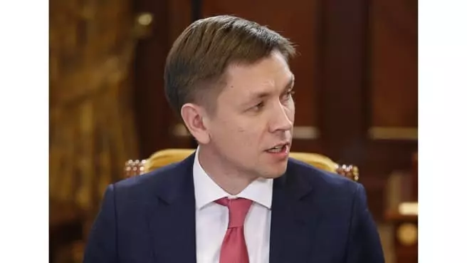 روس کے صدر کے تحت کونسل کے صدر کے تحت کونسلسٹنٹن نوسوف نے اسٹریٹجک ترقی اور قومی منصوبوں کے لئے کونسل کے صدر کے اجلاس میں