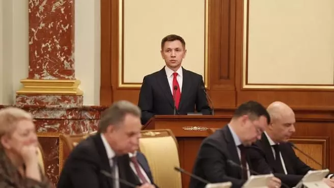 Костянтин Носков на засіданні Уряду