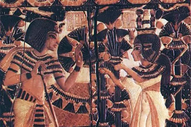 Tutankhamam a jeho manželka ANHASENPATON