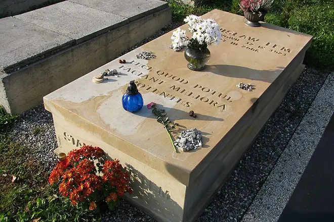 Grob stanislav Lema.