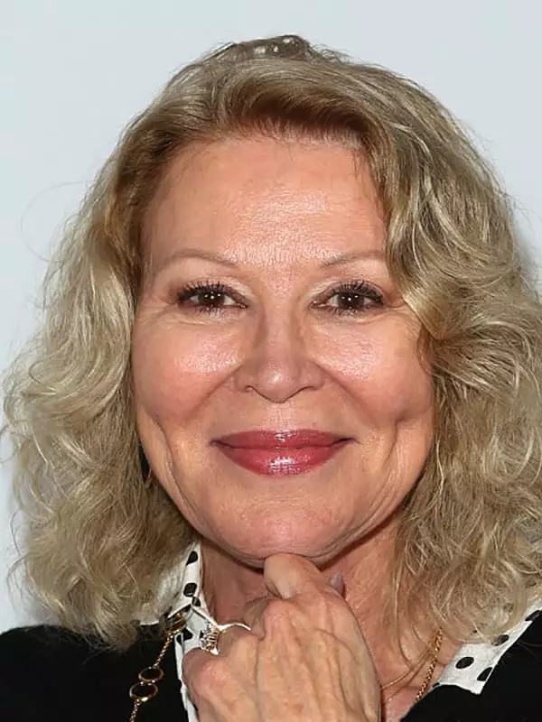 Leslie Easterbrook - životopis, fotografie, osobní život, zprávy, filmografie 2021