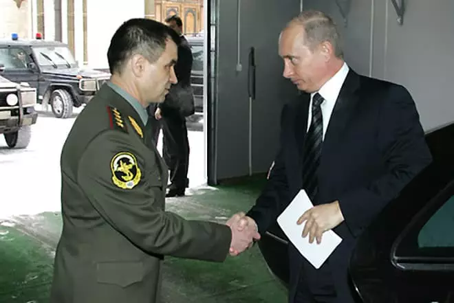 Rashid Nurgaliyev và Vladimir Putin