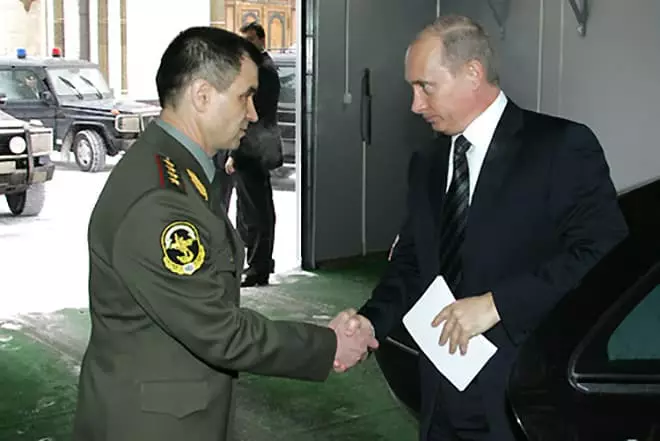 Rashid Nurgaliyev a Vladimir Putin