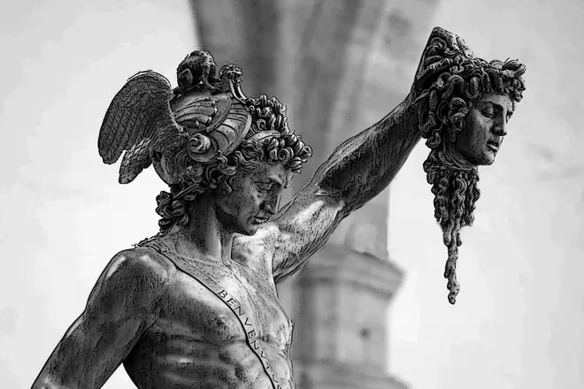 Perseus ar Medusa Gorgon galvu