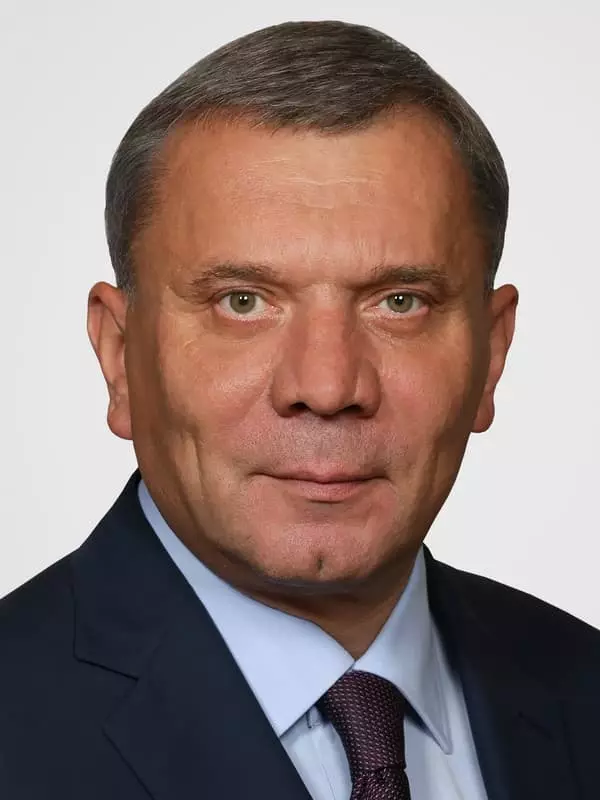 Yuri Borisov - Photo, Biograpiya, Personal nga Kinabuhi, Balita, Deputy Chairman sa Russian Federation 2021