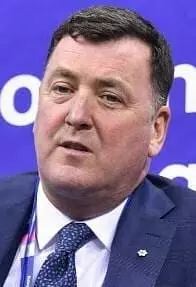 Brian Orser - argazkia, biografia, berriak, bizitza pertsonala, irudia, entrenatzailea 2021