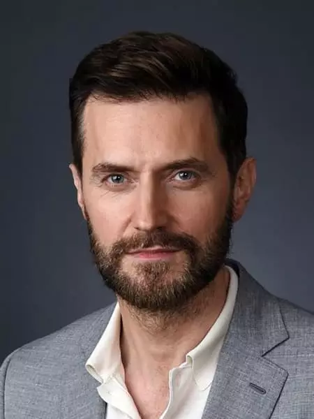 Armitage Richard - Biografie, fotografie, viață personală, știri, filmografie 2021