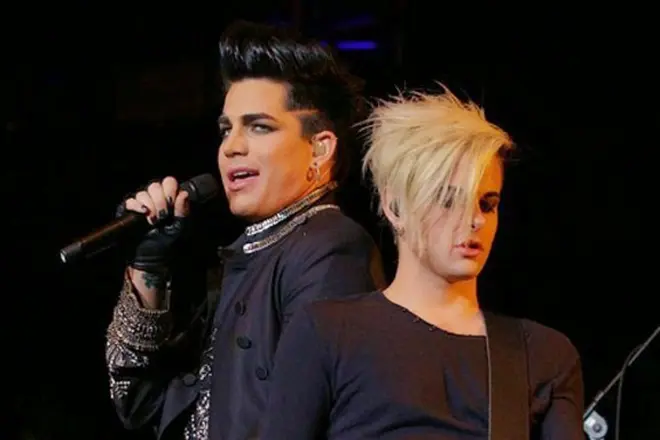 Adam Lambert y Tommy Rattleff