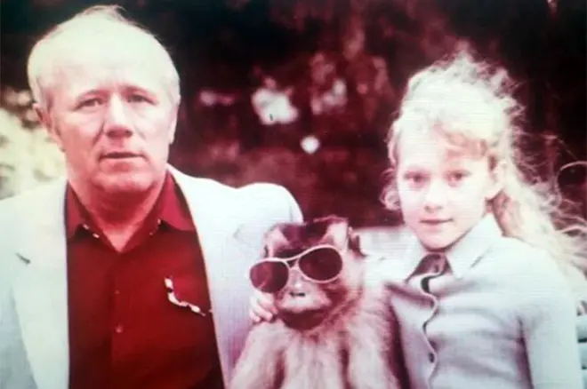 Olga Zaitseva մանկության մեջ (հայրիկի հետ)
