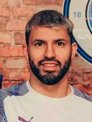 Sergio Aguero - životopis, osobní život, fotky, zprávy, fotbalista, "Barcelona", Diego Maradona, věk 2021