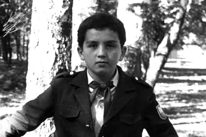 Kantemir Karamzin trong thời thơ ấu