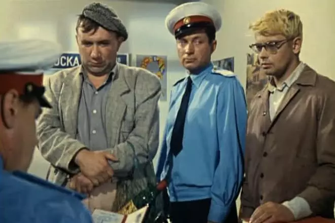 Vladimir Glyaev dans le film "Opération" S "et d'autres aventures de Shurik"