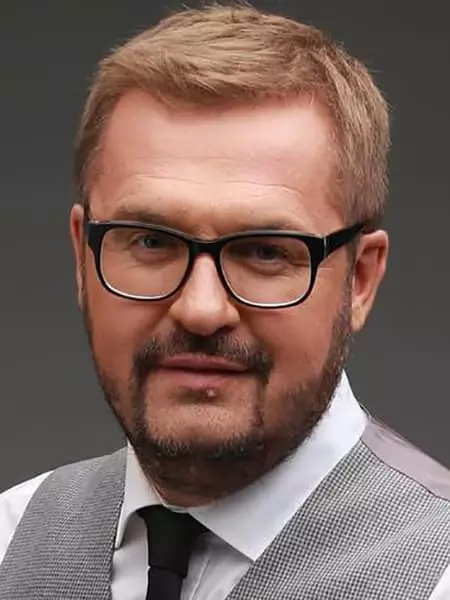 Alexander Ponomarev - Biografi, Foto, Personlig liv, Nyheter, Sanger 2021