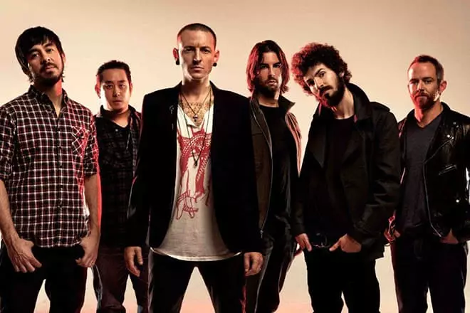 Mike Shinoda en Linkin Park Group