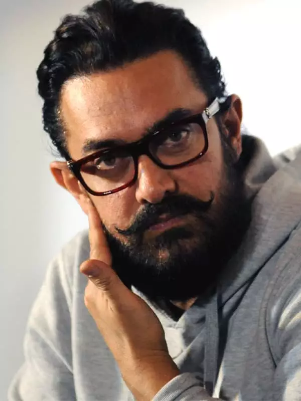 Aamir Khan - 傳記，照片，個人生活，新聞，影片攝影2021