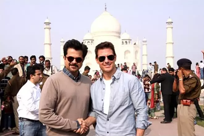 Anil Kapur dan Tom Cruise