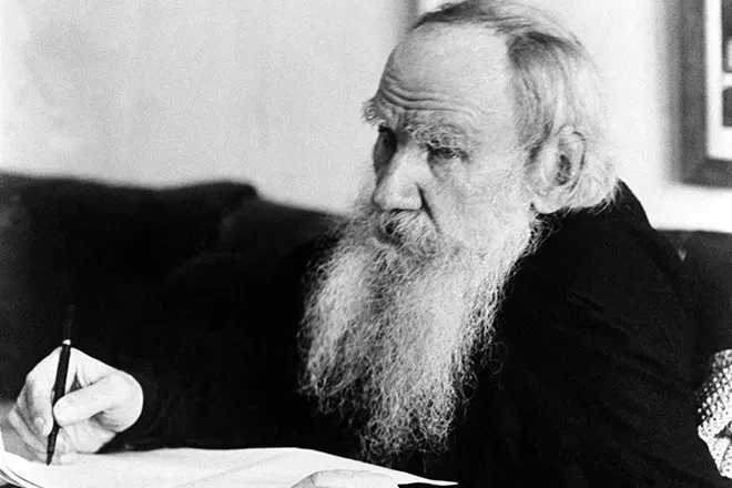 Écrivain Leo Tolstoï