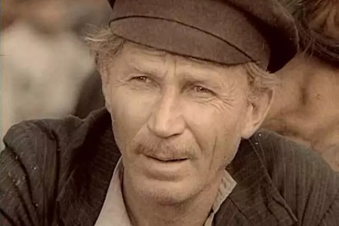 Ivan Lapikov "Abadiy qo'ng'iroq" filmida