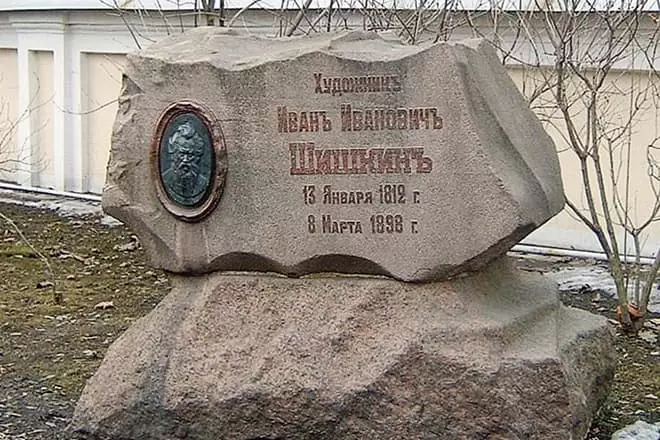 A tumba de Ivan Shishkin