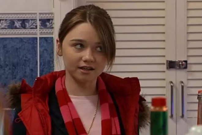 Jessica Barden u djetinjstvu