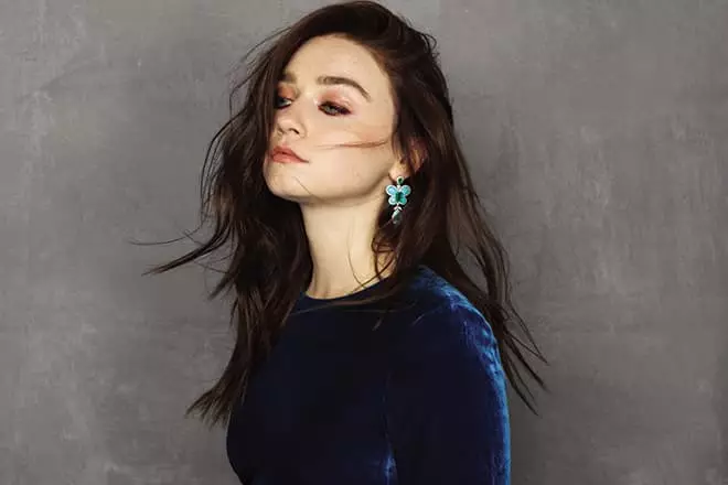 Jessica barden