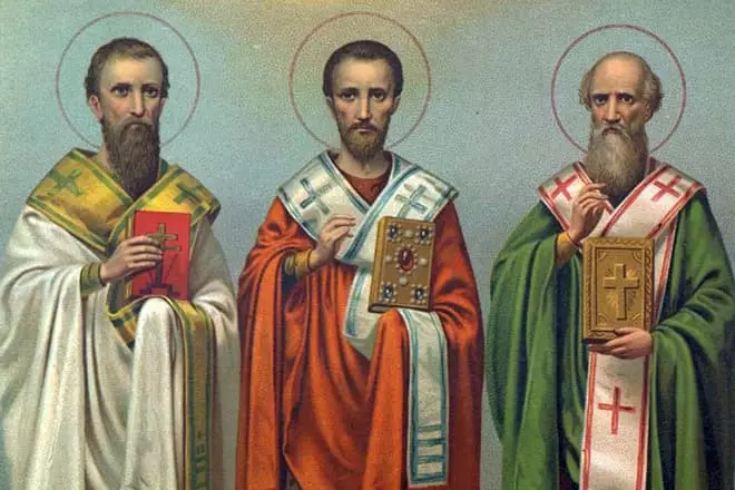 Deilbhín de thrí Saint: Go hiontach Vasily, John Zlatoust, Gregory Diagian