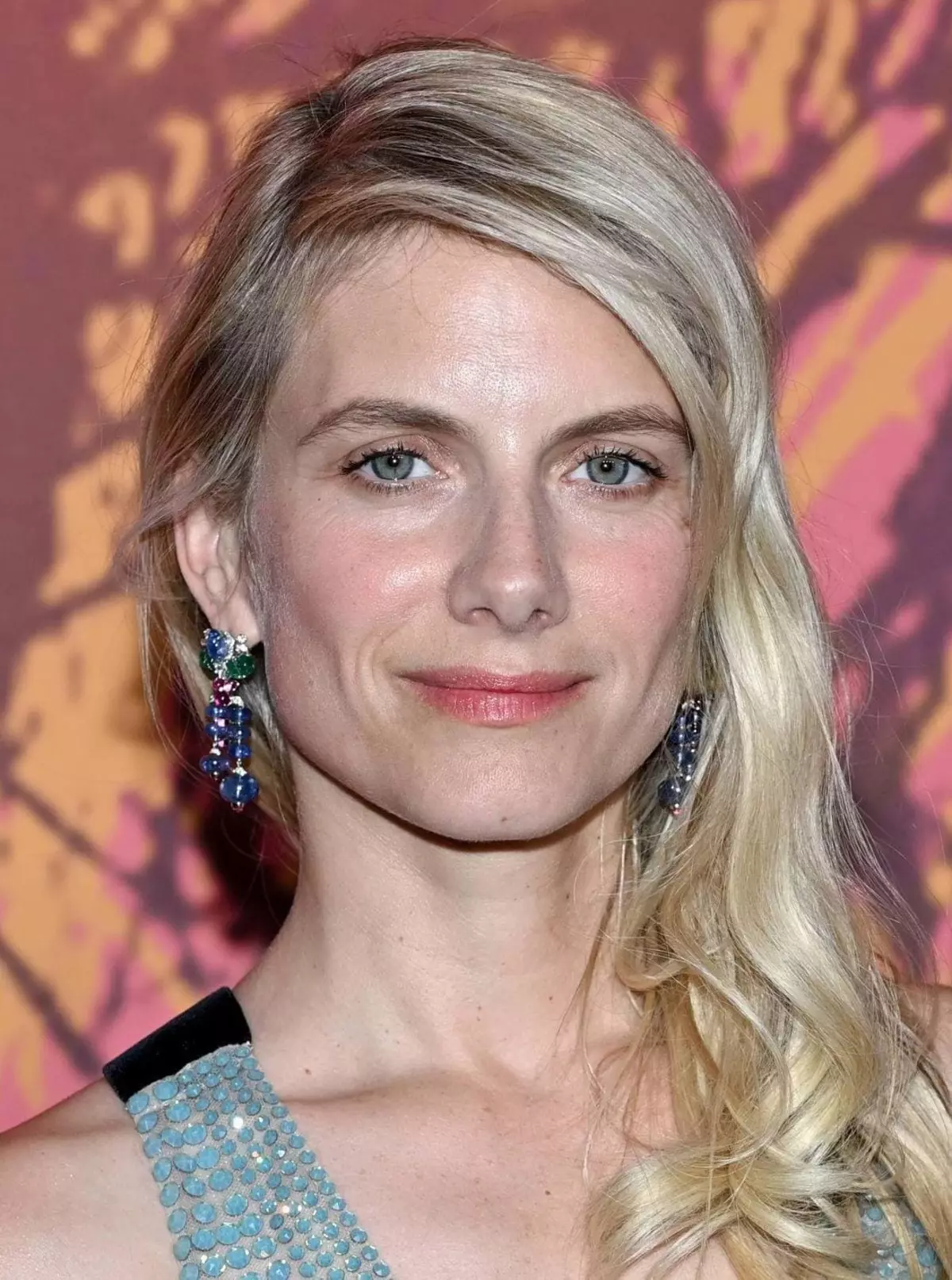 Melanie Laurent - Biografia, jeta personale, foto, lajme, filma, filmografi, aktore franceze, në rroba banje 2021