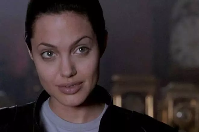 Angelina Jolie.