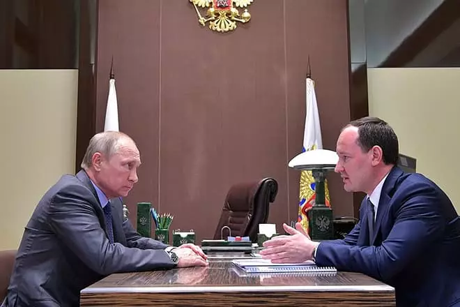Pavel Livinsky op een vergadering met Russische president Vladimir Poetin in Sotchi