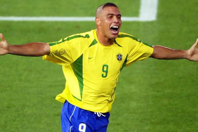 Ronaldo ing tim nasional Brasil