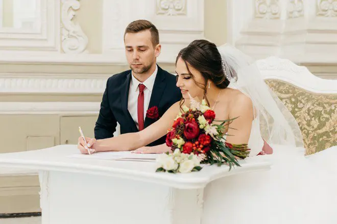 Pernikahan Anastasia Bryzgalova dan Alexander Krcheelnitsky