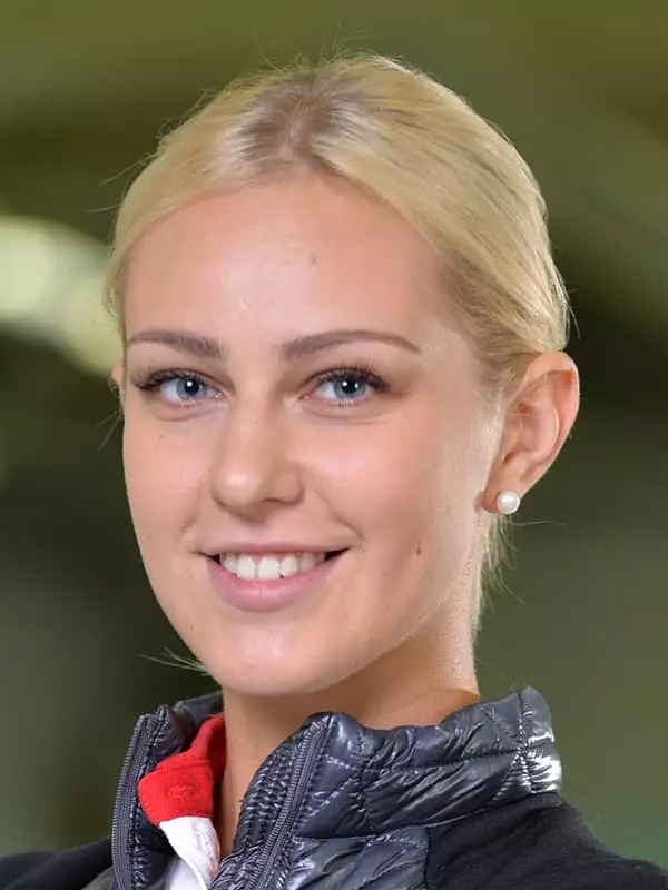 Victoria MOISEEVA - Biografie, Foto, persönliches Leben, Nachrichten, Curling 2021