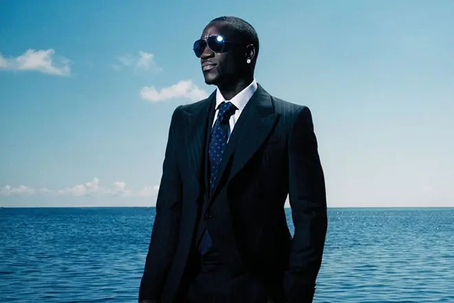 Akon (ኢኮን)