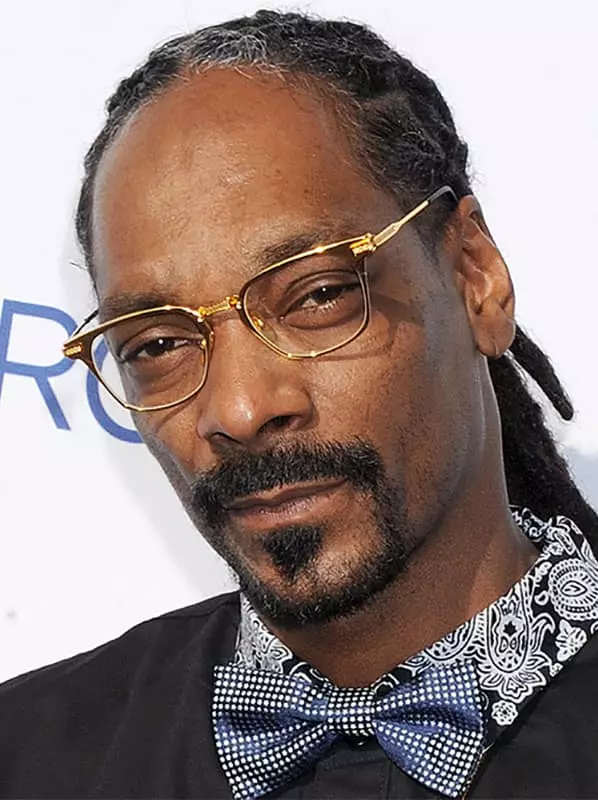 Snoop qen (snoop dogg) - biografi, foto, jetë personale, lajme, këngë 2021
