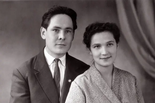 Mintimer Shaimiev და მისი მეუღლე Sakina