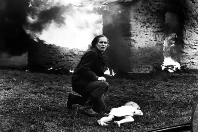 来自薄膜的框架Ingmar Bergman“羞耻”