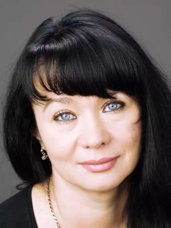 Elina Mazur - Biografi, Kehidupan Peribadi, Foto, Berita, Vitalin Zymbalyuk-Romanovskaya, Armen Dzhigarkhanyan 2021