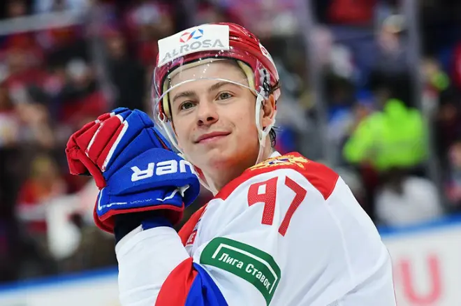 Hokej igrač Nikita Gusev