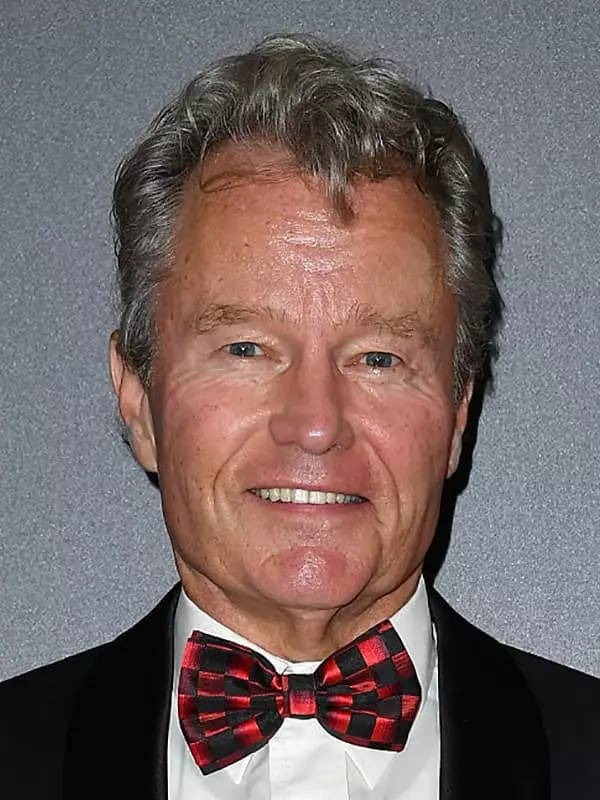 John Savage - Biography, Photo, Fiainana manokana, vaovao, filmography 2021