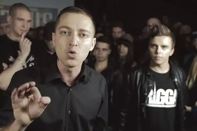 OxxxyMiron dhe Johnyboy.